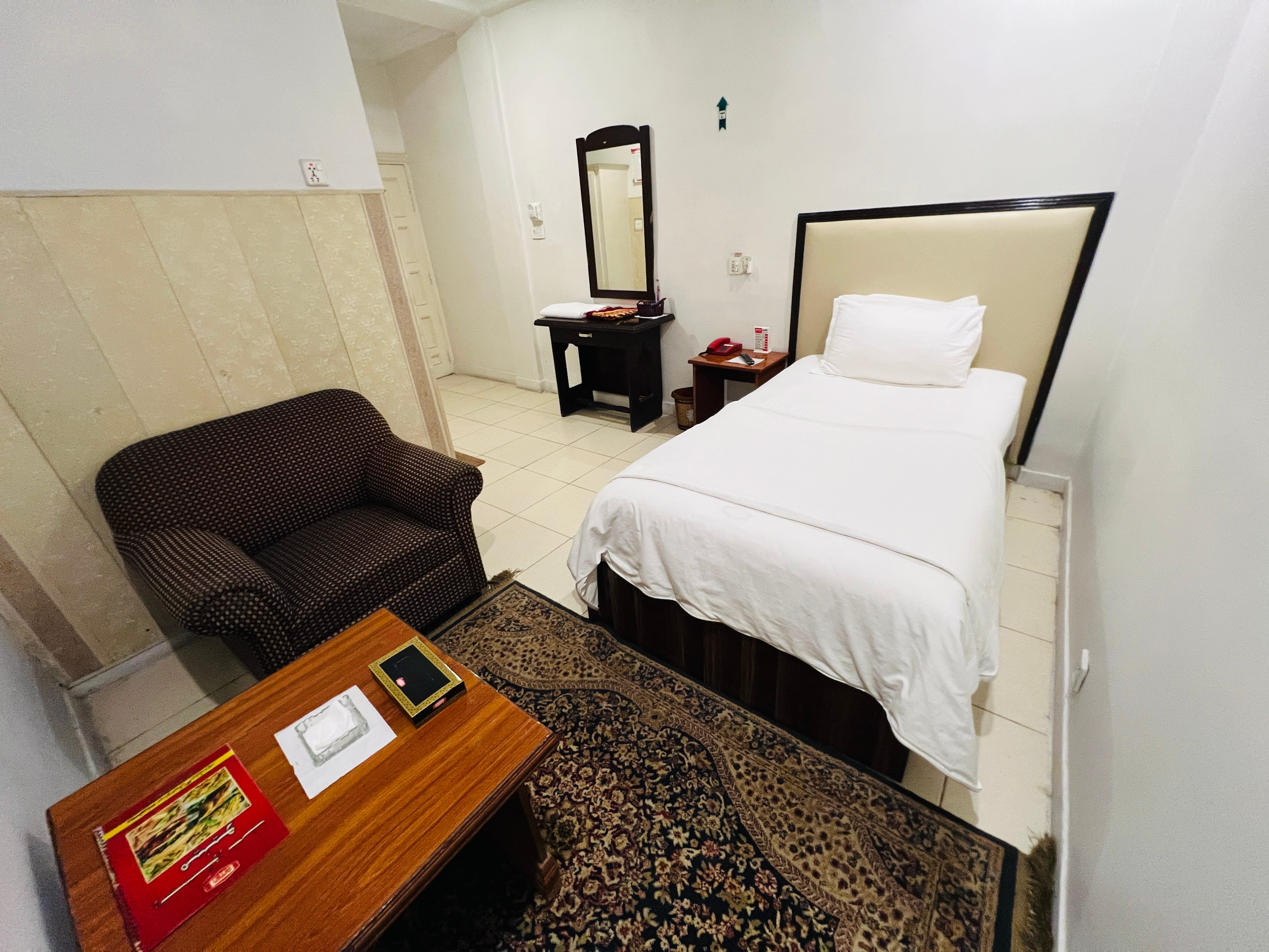 Deluxe Single Room